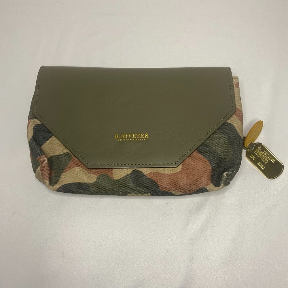 R Riveter Clutch Bag Womens Camo Green Canvas Leather Handmade USA Purse 2022